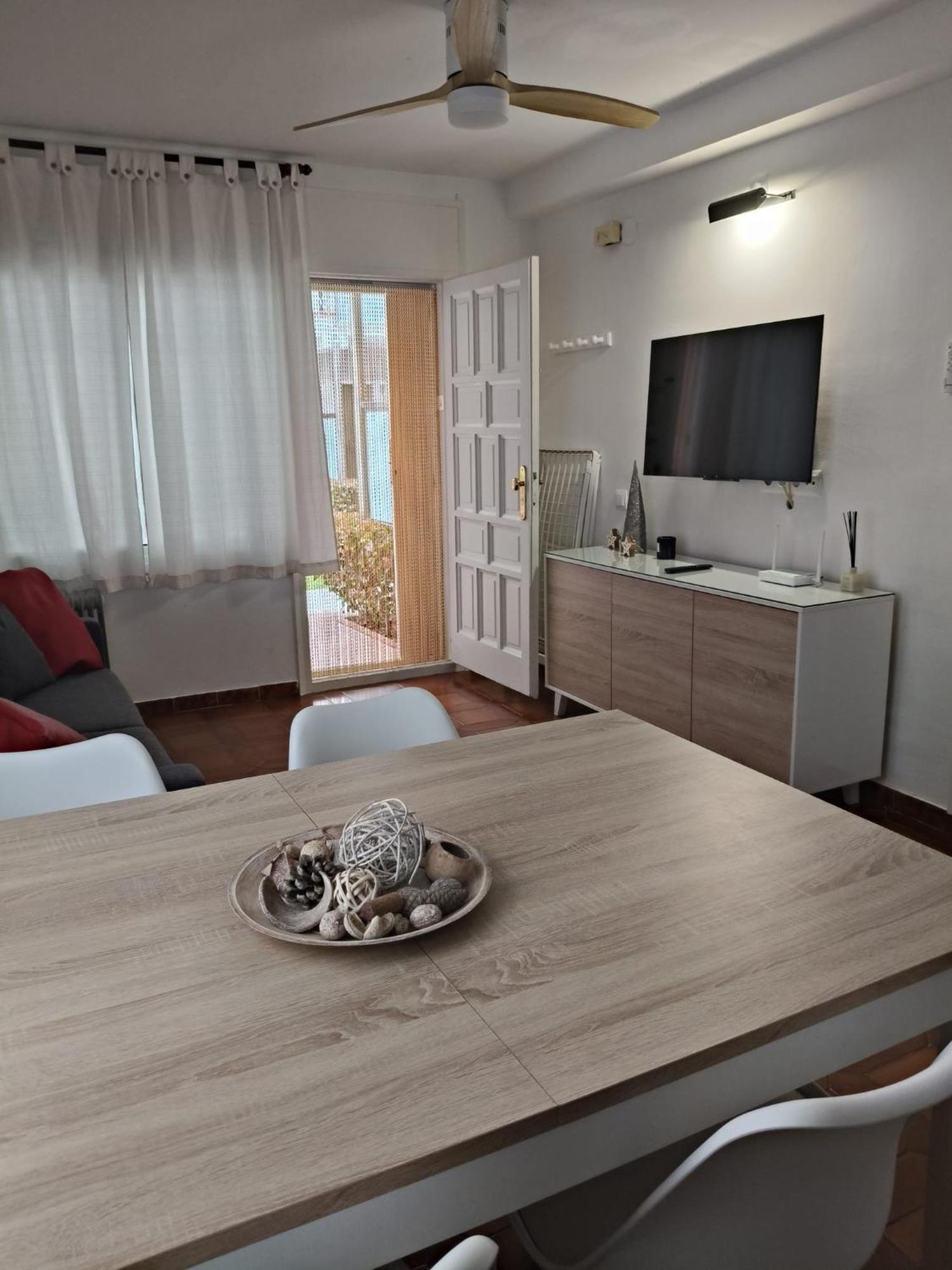 Apartament Familiar Tranquil A ปลาตจาดาโร ภายนอก รูปภาพ